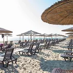 Hotel Marina White Sands